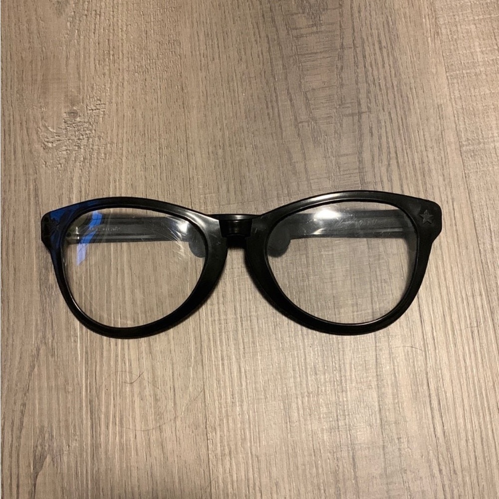 Large Glasses